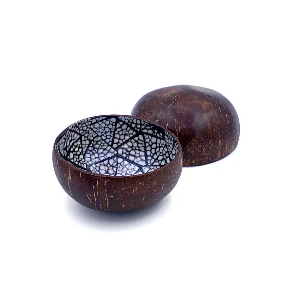 Pearly Coco Eggshell Bowl – Black • Handcrafted, Eco‑Friendly & Elegantly Minimalist Decor Bowl