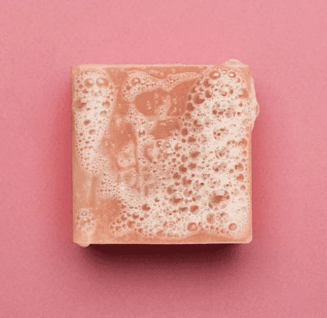 Roseraie Enchantée Organic Soap – Surgras Cold‑Processed Rose & Cedar Bar (90g)