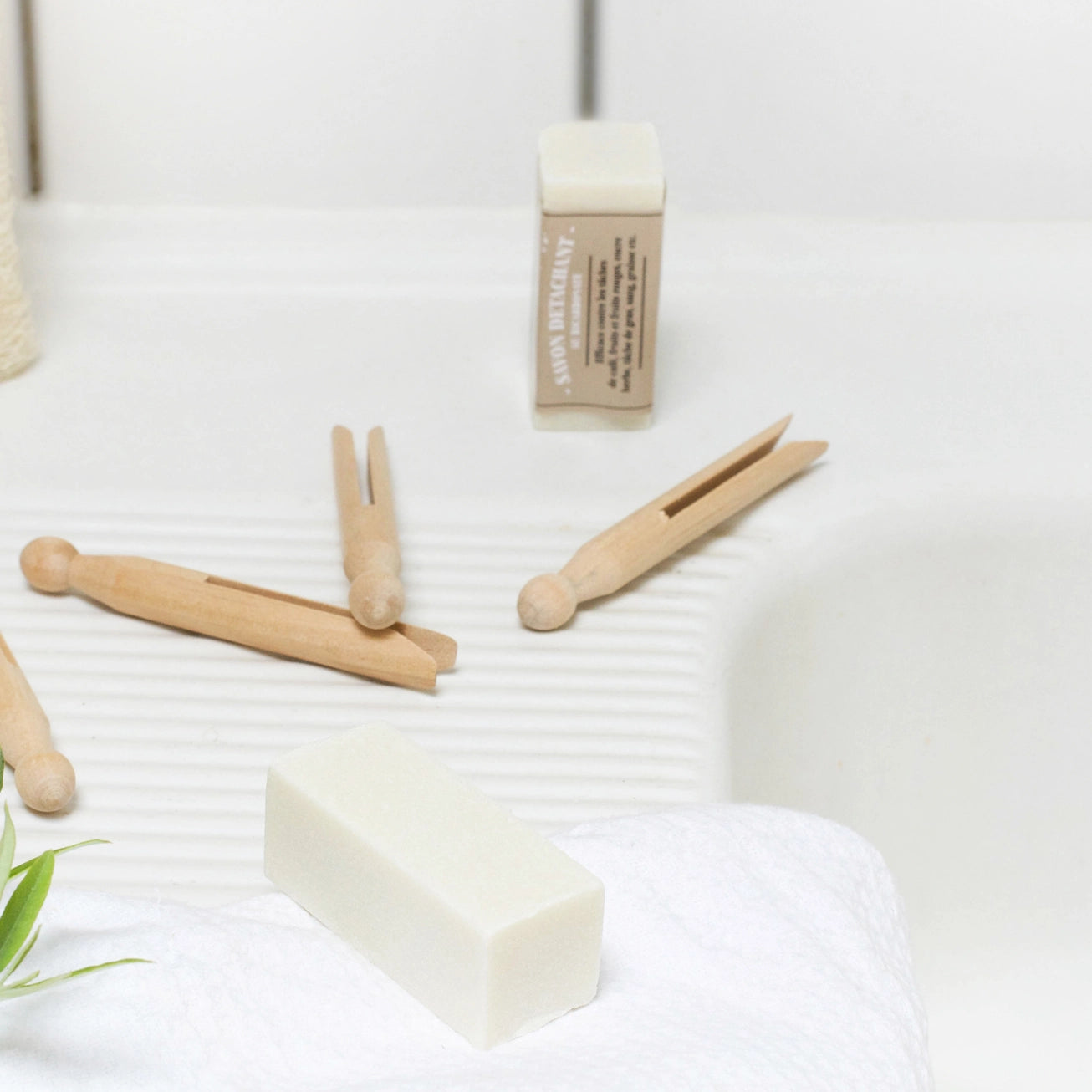 Bicarbonate Stain Remover Soap – Marseille Soap & Bicarbonate