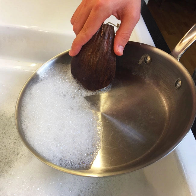 Washing‑Up Scraper – Natural Coconut Husk Scraper for Tough Residue