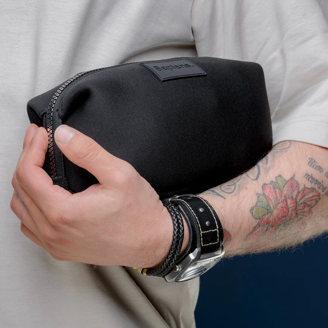 Sapiens Toiletry Bag (Black Edition)