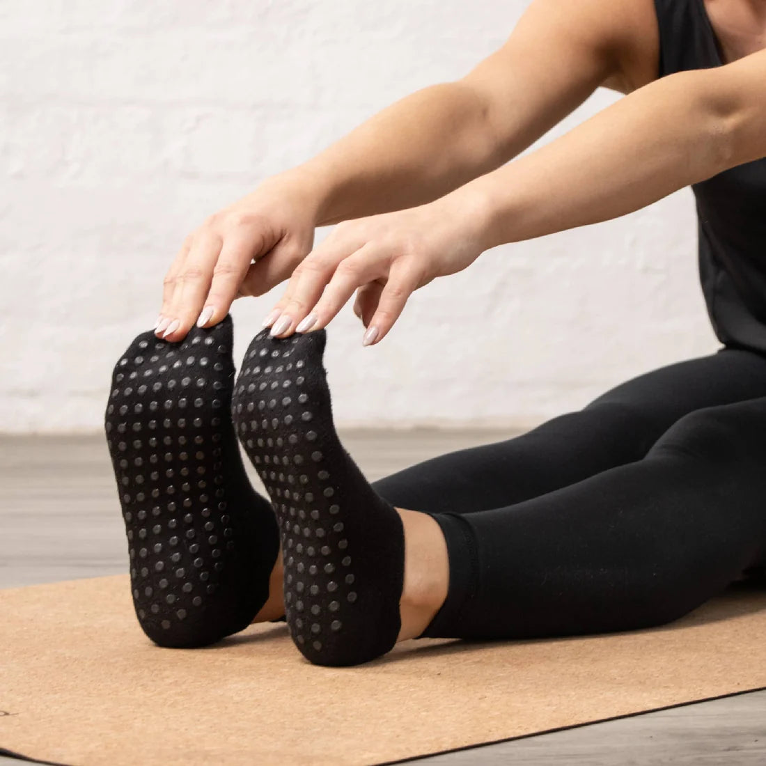Myga Grip Yoga Socks – Sizes S–L