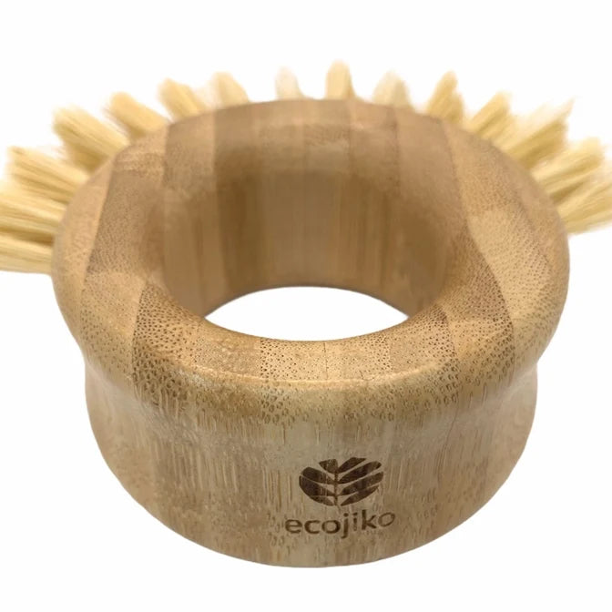 Bamboo Vegetable Brush • Eco‑Friendly, Plastic‑Free & Naturally Effective Produce Cleaner