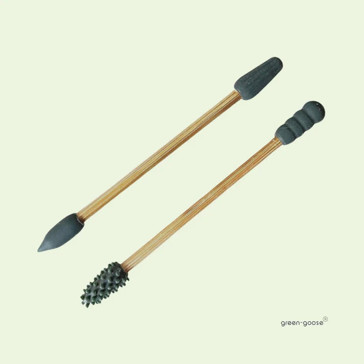 2 Reusable Cotton Swabs with Bamboo Holder