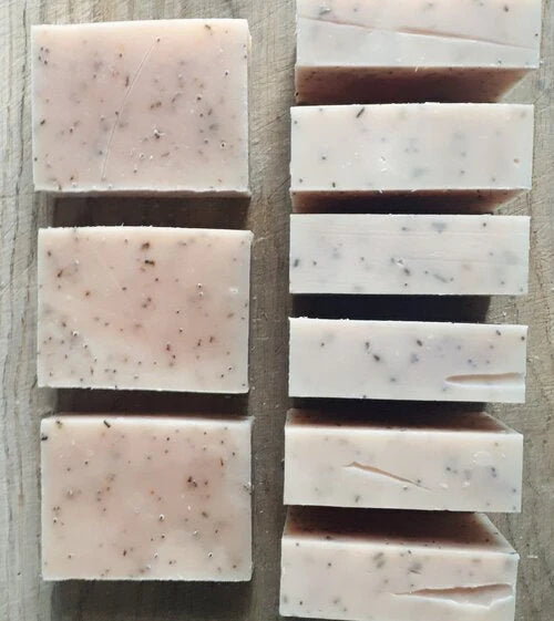 Poppy Seed Body Scrub – Natural Exfoliating Skin Polish (100g) - 