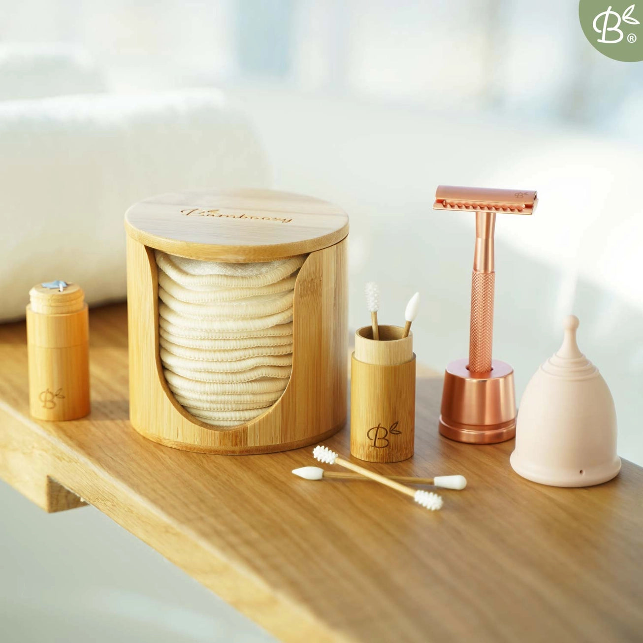 16x Reusable Cotton Pads (4‑Layer) + Bamboo Holder – Premium Washable Makeup Removal Set